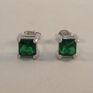 925 Sterling Silver Square Emerald Green Diamond Zircon Stud Earrings .71ctw ea.